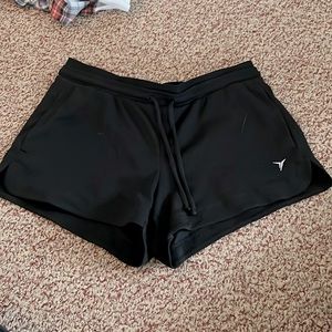 old navy active black shorts